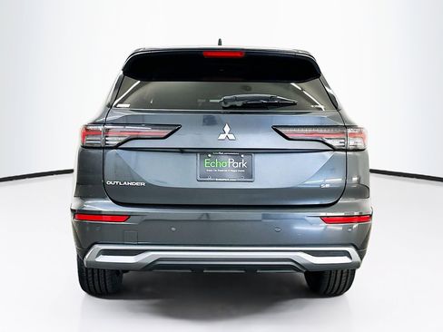 Used 2025 Mitsubishi Outlander SE AWD/4WD image 7