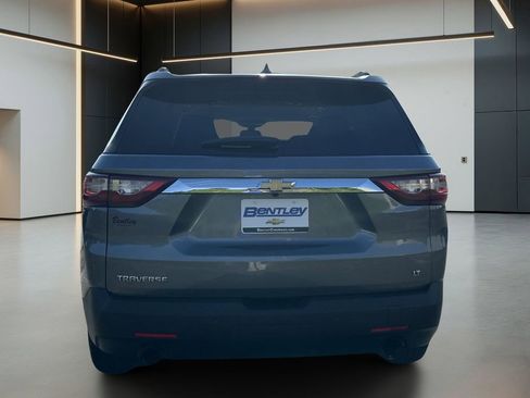 Used 2019 Chevrolet Traverse LT FWD image 4