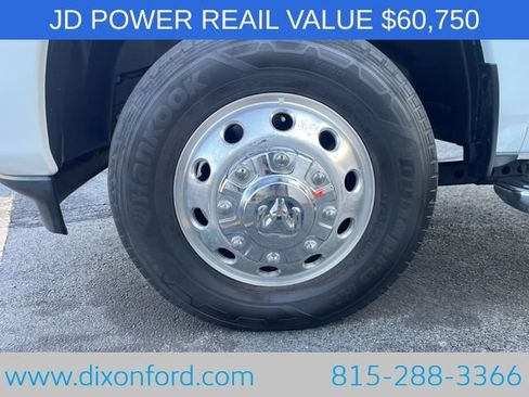 Used 2024 RAM 3500 Big Horn w/ Sport Appearance Package AWD/4WD image 28