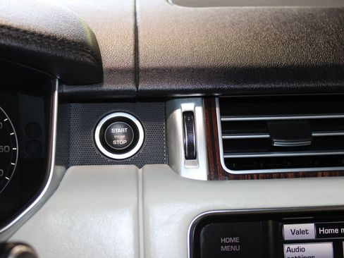 Used 2014 Land Rover Range Rover Supercharged AWD/4WD image 22