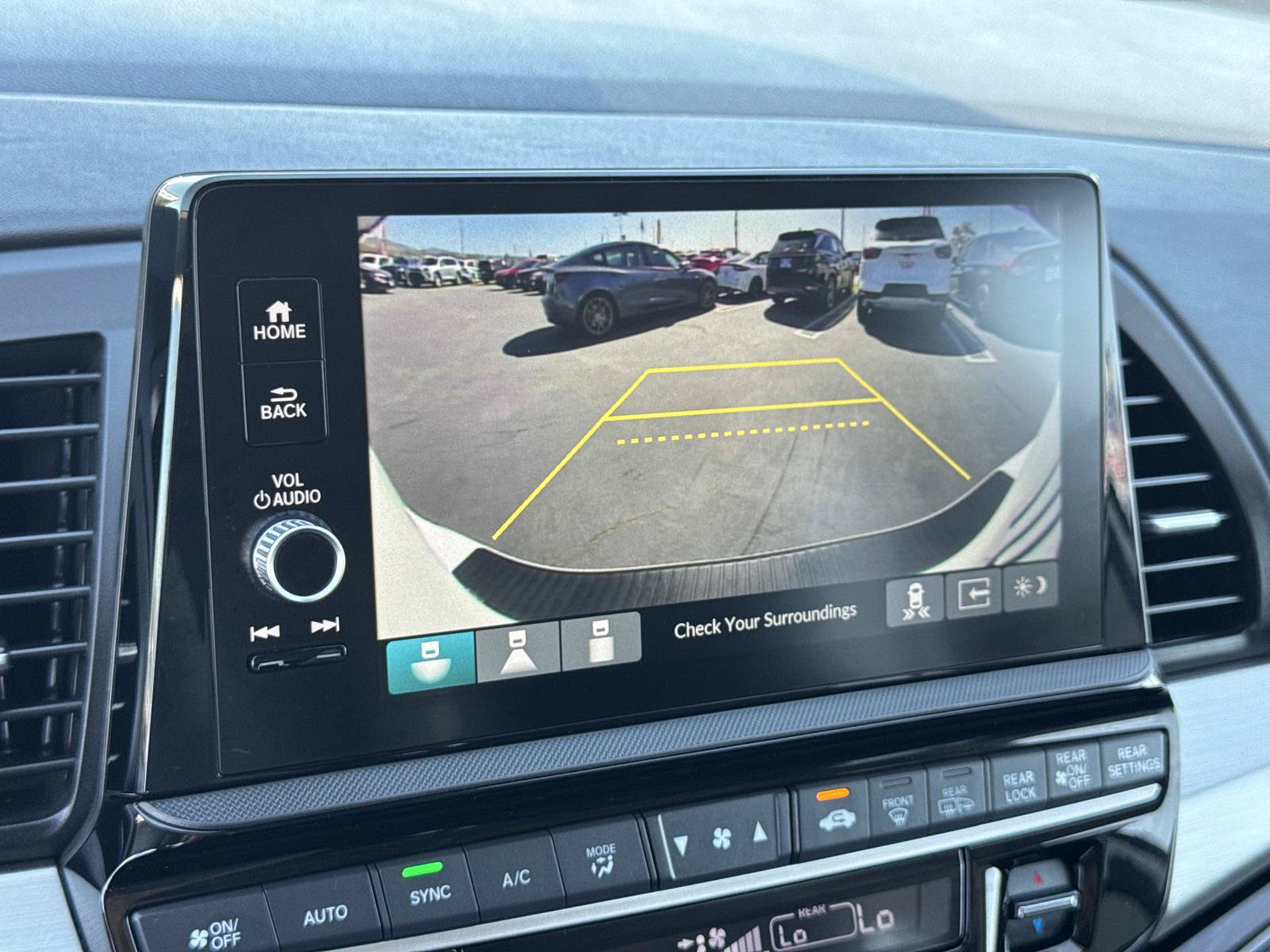 Used 2026 Honda Odyssey Touring image 19
