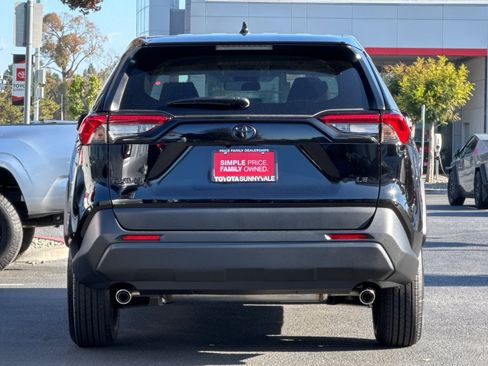 New 2025 Toyota RAV4 LE image 8