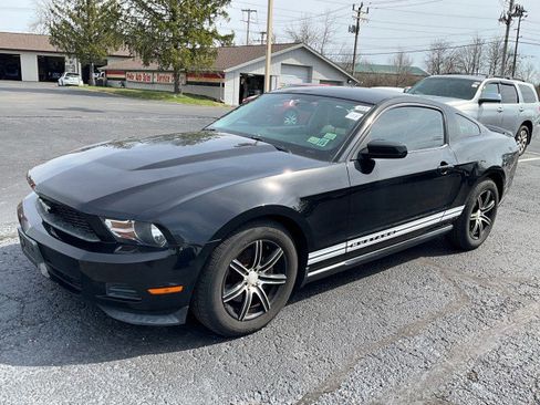Used 2011 Ford Mustang Coupe w/ 101A Rapid Spec Order Code image 2