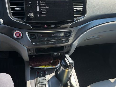 Used 2021 Honda Pilot EX-L image 9