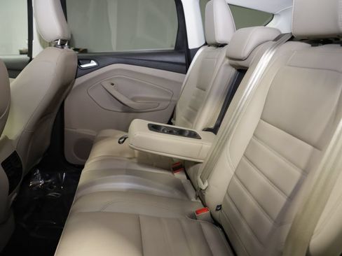 Used 2018 Ford Escape SEL w/ Ford Safe & Smart Package AWD/4WD image 22