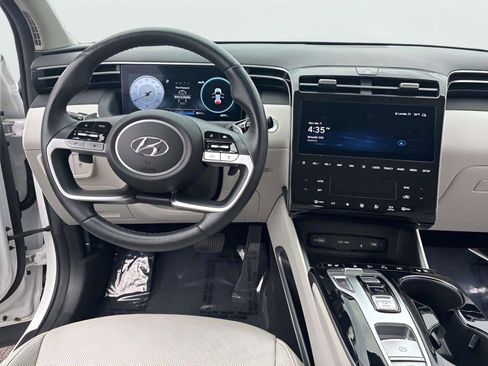 Certified 2024 Hyundai Tucson Limited image 16
