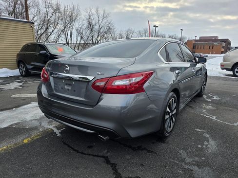 Used 2018 Nissan Altima 2.5 SL image 3