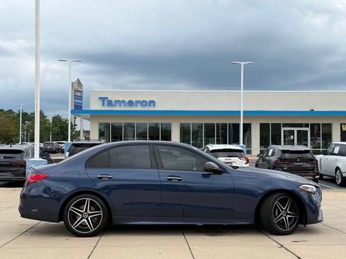 Used 2024 Mercedes-Benz C 300 4MATIC Sedan image 5