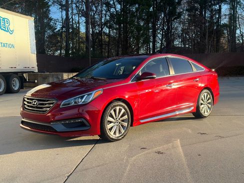 Used 2016 Hyundai Sonata Sport w/ Option Group 1V image 1