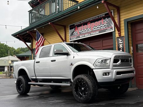 Used 2014 RAM 3500 Tradesman w/ Chrome Appearance Group AWD/4WD image 1