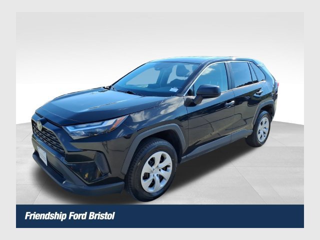 Used 2025 Toyota RAV4 LE AWD/4WD image 1