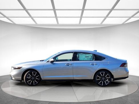 New 2026 Honda Accord Touring image 6