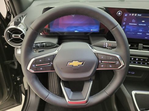 New 2026 Chevrolet Equinox LT w/ LPO, Floor Liner Package FWD image 2