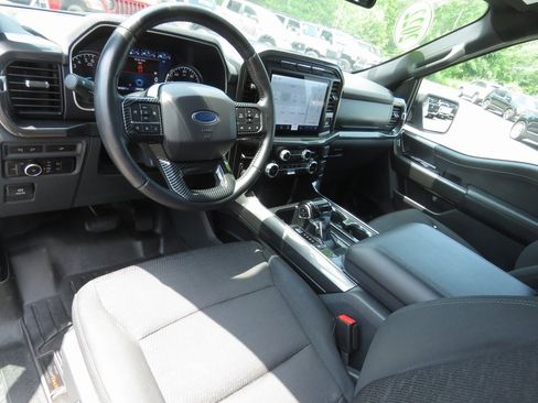 Used 2022 Ford F150 XLT w/ Equipment Group 302A High image 12