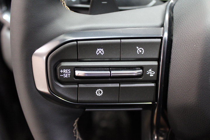 New 2027 GMC Terrain AT4 w/ Convenience Package III AWD/4WD image 32