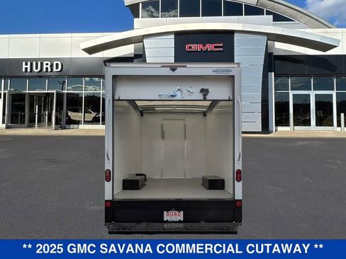 New 2025 GMC Savana 3500 w/ Power Convenience Package image 23
