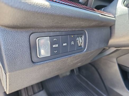 Used 2024 Chevrolet Traverse Z71 w/ Enhanced Driving Package AWD/4WD image 20