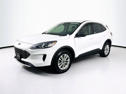 Used 2022 Ford Escape SE AWD/4WD image 3