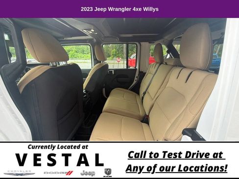 Used 2023 Jeep Wrangler Unlimited w/ Sun & Screen Package AWD/4WD image 18