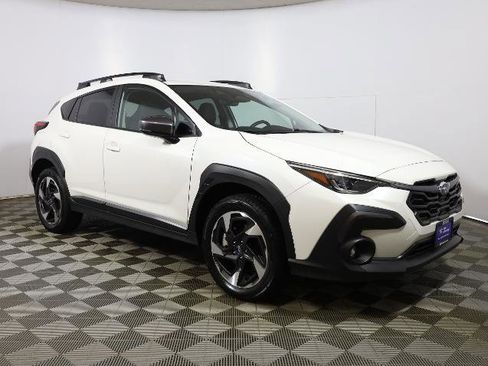 Used 2025 Subaru Crosstrek 2.5i Limited w/ Crosstrek Mirror Package image 4