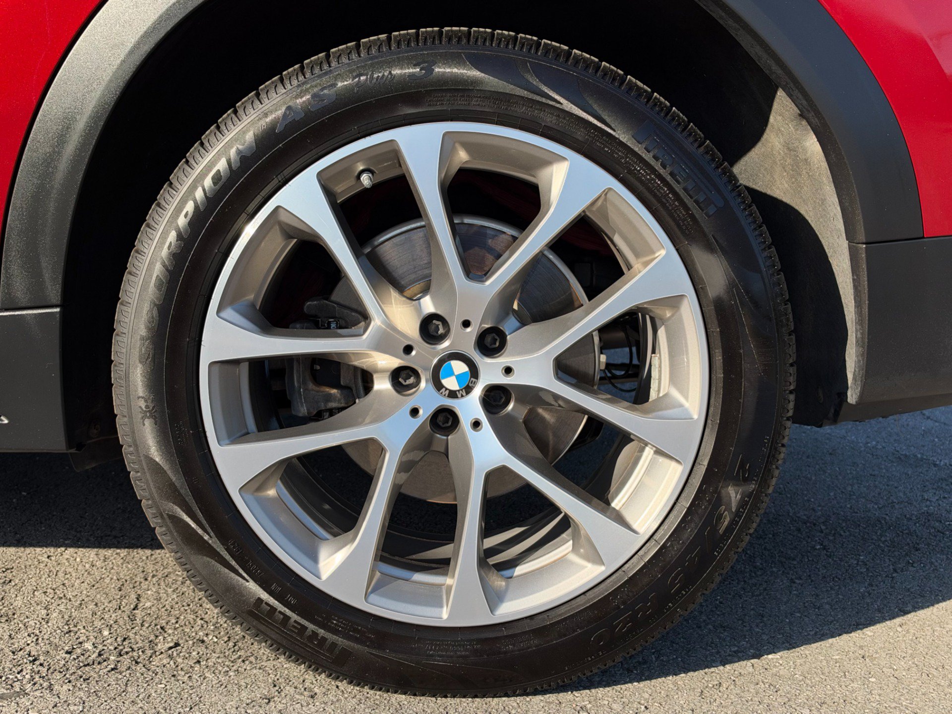 Used 2021 BMW X6 xDrive40i w/ Premium Package AWD/4WD image 52