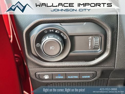 Used 2024 Jeep Wrangler Unlimited w/ Convenience Group AWD/4WD image 35