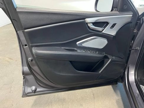 Used 2020 Acura RDX w/ Technology Package AWD/4WD image 25