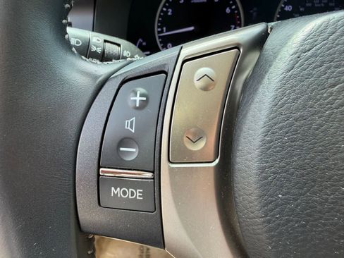 Used 2013 Lexus ES 350 w/ Premium Pkg FWD image 22