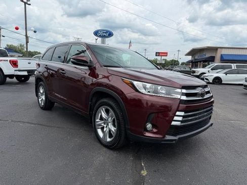 Used 2017 Toyota Highlander Limited AWD/4WD image 7