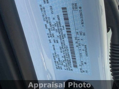 Used 2025 Ford F150 Lariat w/ Equipment Group 502A High AWD/4WD image 12