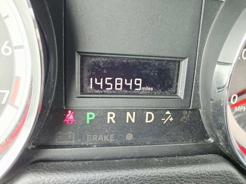 Used 2018 Dodge Grand Caravan SXT FWD image 21