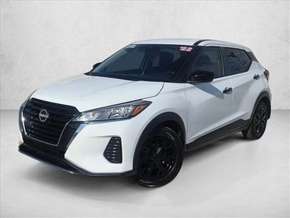 Used 2022 Nissan Kicks S