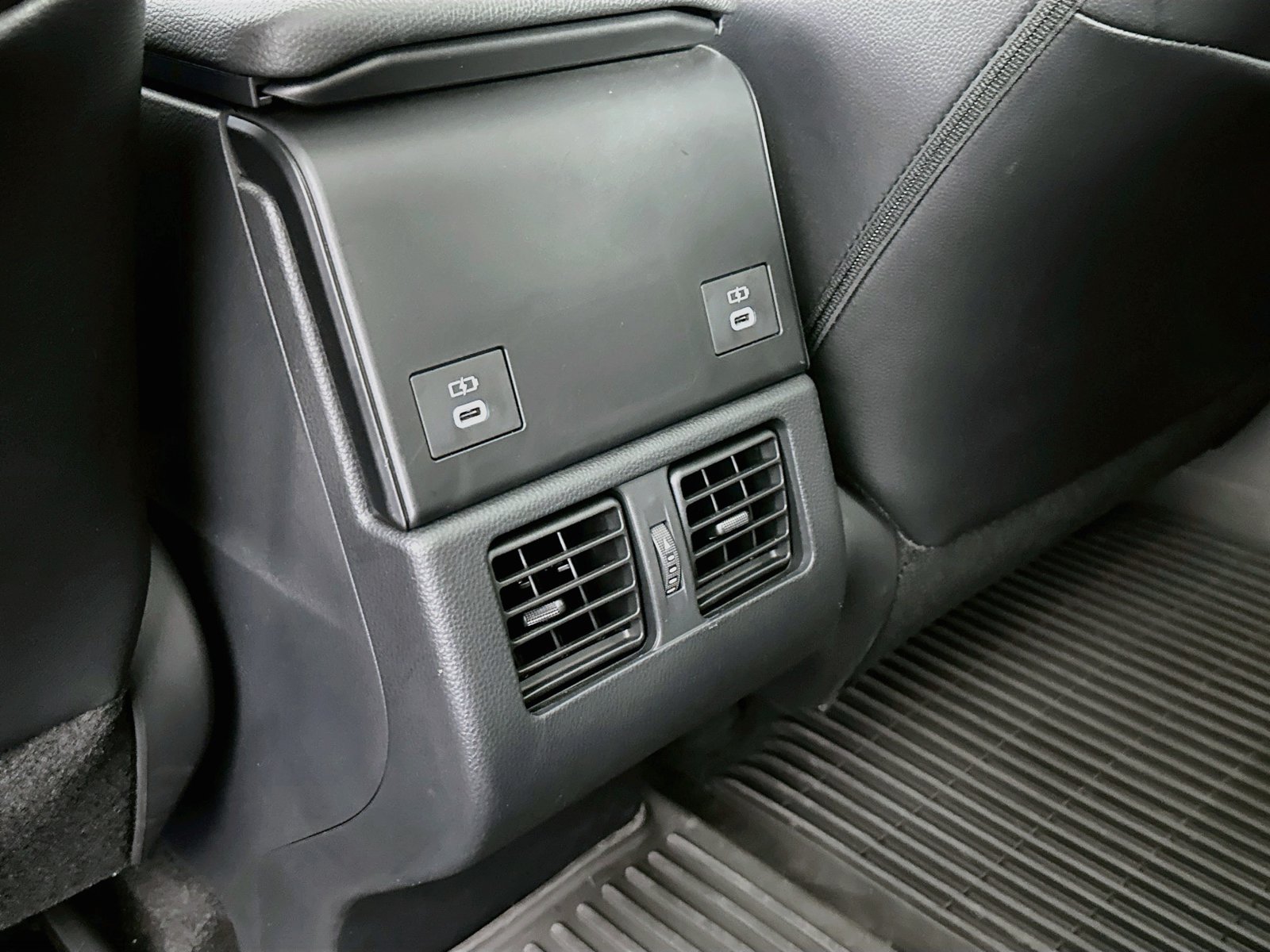 Certified 2023 Toyota bZ4X AWD image 25