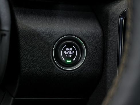 New 2027 GMC Acadia AT4 w/ Luxury Package AWD/4WD image 13