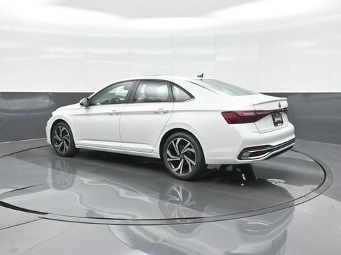 New 2026 Volkswagen Jetta SEL FWD image 5
