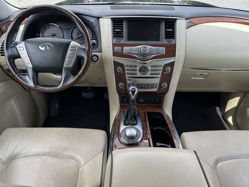 Used 2018 INFINITI QX80 4WD w/ Driver Assistance Package image 17