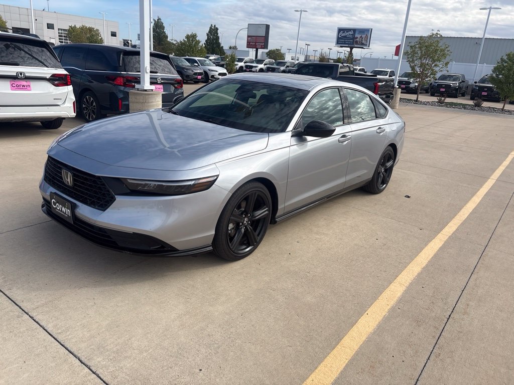 Used 2026 Honda Accord Sport image 17