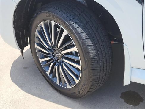 New 2026 Nissan Armada Platinum Reserve AWD/4WD image 9