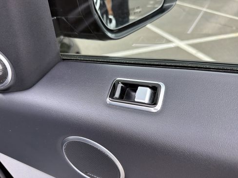 Used 2018 Land Rover Range Rover Sport HSE AWD/4WD image 41