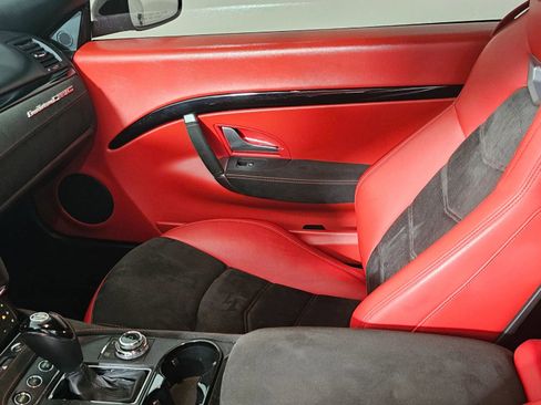 Used 2018 Maserati GranTurismo Sport image 25