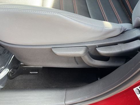 Used 2024 Nissan Kicks SR w/ SR Premium Package image 7