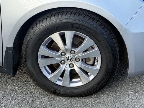 Used 2016 Honda Odyssey EX-L image 32