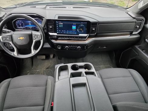 Used 2023 Chevrolet Silverado 1500 LT w/ Z71 Off-Road Package AWD/4WD image 10