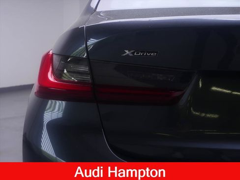 Used 2022 BMW 330e xDrive w/ Convenience Package AWD/4WD image 7