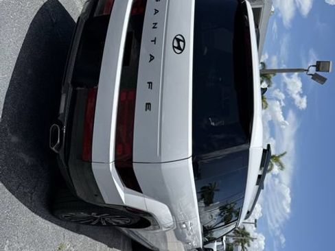 Used 2024 Hyundai Santa Fe Calligraphy FWD image 7