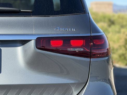 New 2026 Mercedes-Benz GLS 450 4MATIC image 12