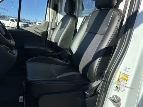 New 2025 Ford Transit 250 148 Medium Roof image 26