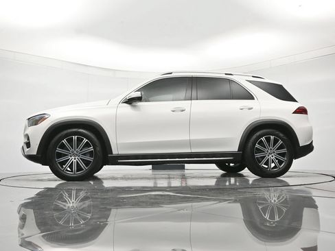 Used 2024 Mercedes-Benz GLE 450 4MATIC image 45