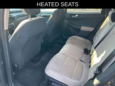 Used 2020 Ford Escape SE image 8