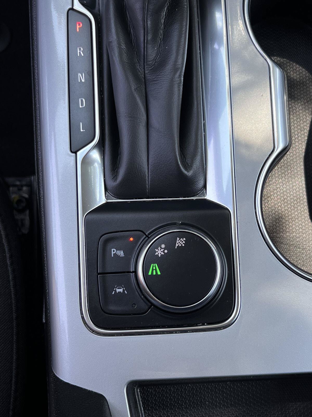 Used 2024 Chevrolet Blazer LT w/ Convenience Package FWD image 9